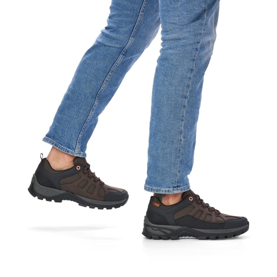 Ruskeat Rieker B6810 Miesten Kengät