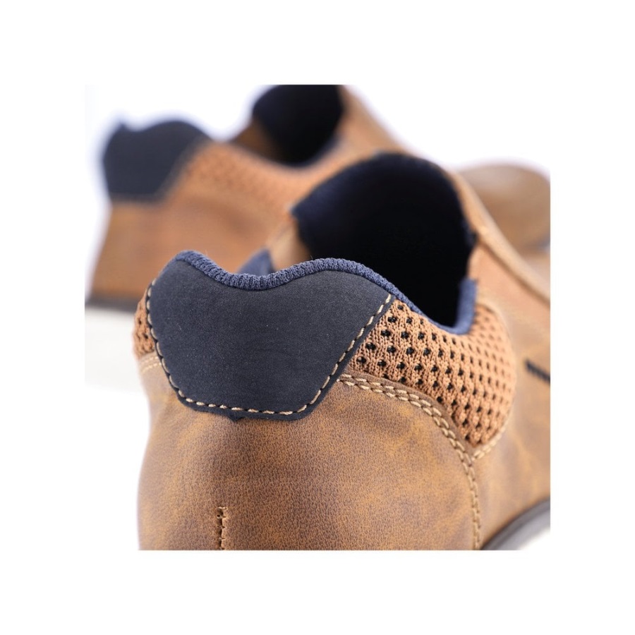 Ruskeat Rieker B7756 Miesten Kengät