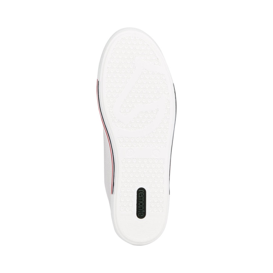 Rieker D0900:ssa On Laivasto