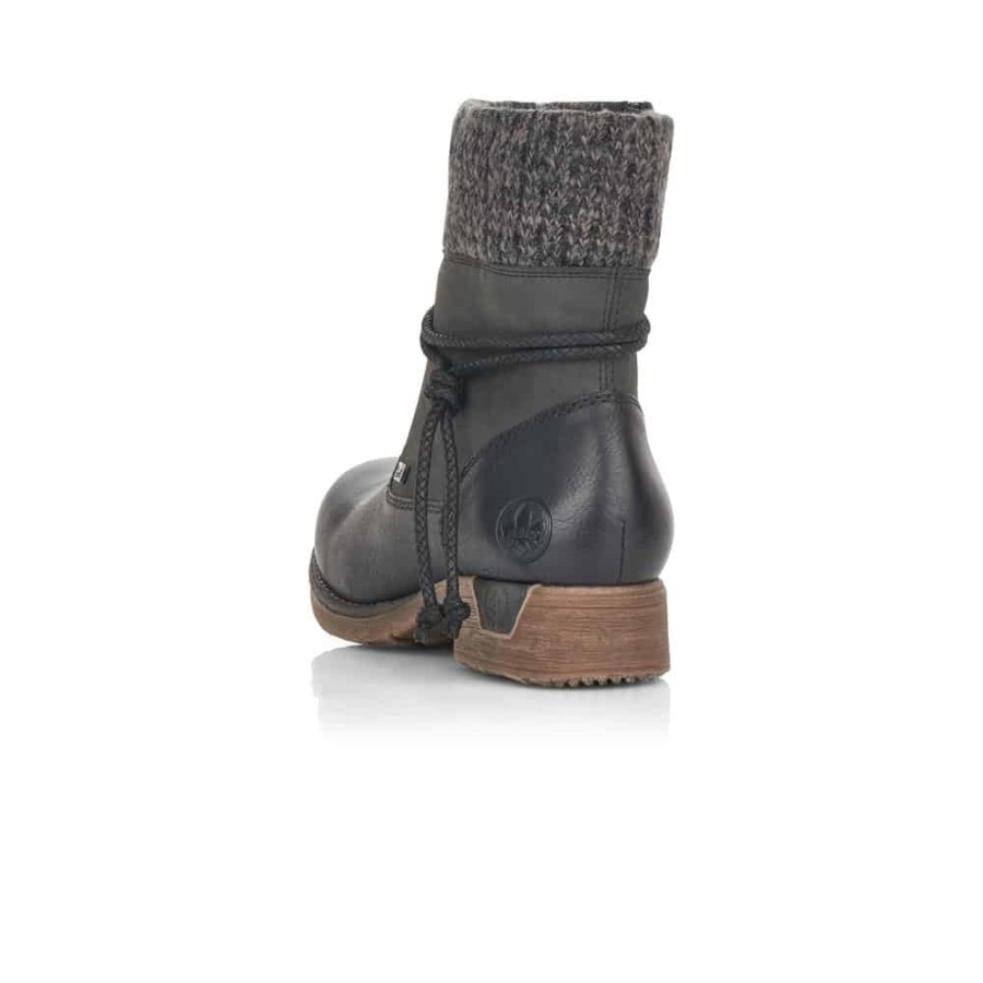 Riker |79688-00 Musta